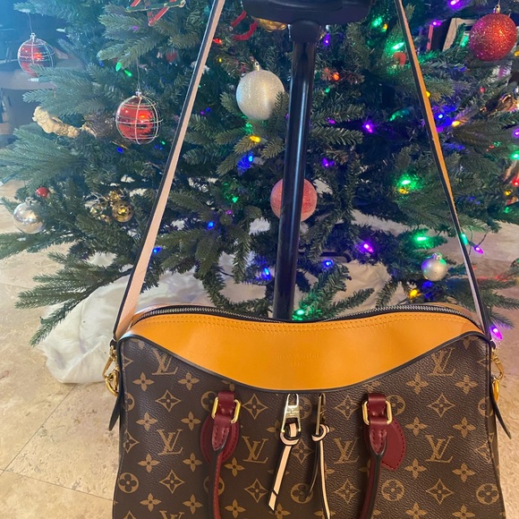 Louis Vuitton Monogram Canvas Tuileries - Picture 3 of 16